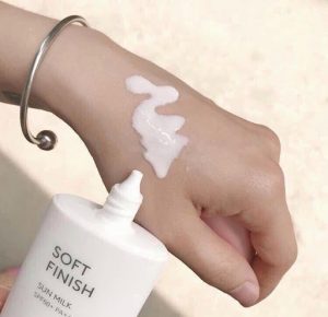 Protector solar All around Safe Block Soft Finish Sun Milk  SPF50+ PA+++ de MISSHA 70ml