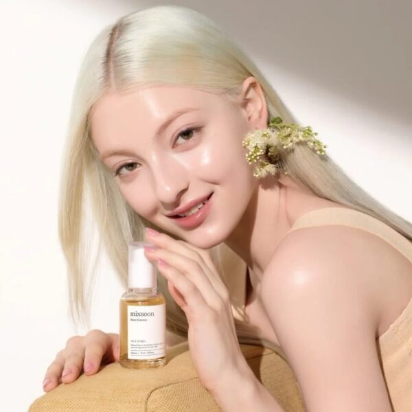 Esencia exfoliante Bean Essence de MIXSOON 50ml