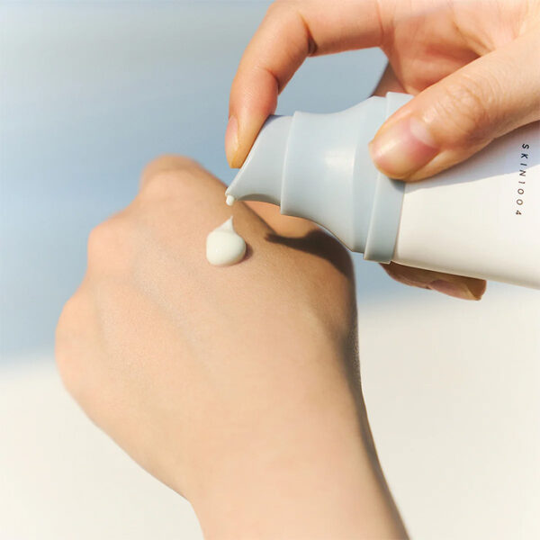 IMG_4730 Protector Solar Hyalu-Cica Water Fit Sun Serum de SKIN1004- 2 tamaños