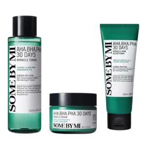 DeWatermark.ai_1747619344611 Kit Miracle Acne Clear AHA-BHA-PHA de SOME BY MI - 3 piezas